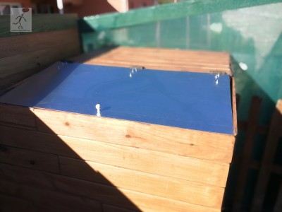 Puerta de carga del compostador.